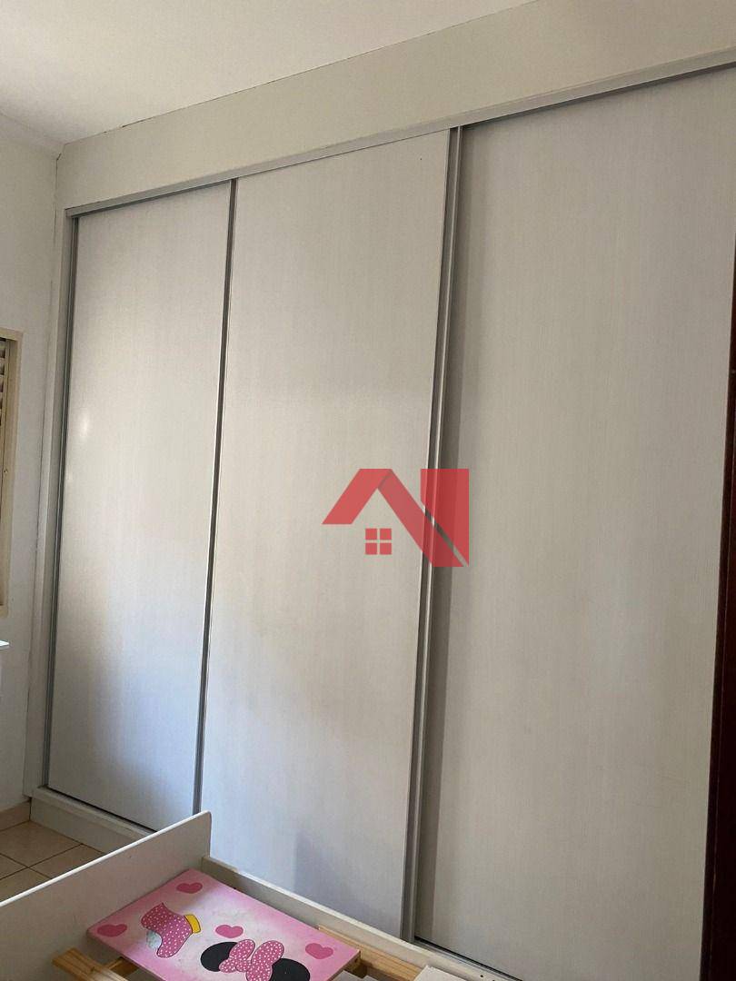 Casa à venda com 3 quartos, 107m² - Foto 7