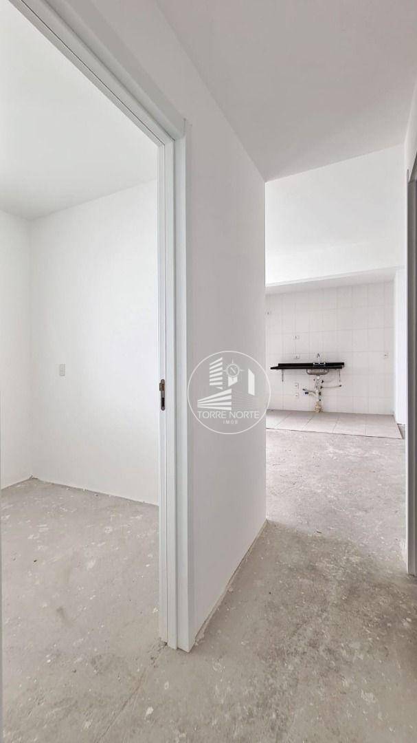 Apartamento à venda com 2 quartos, 75m² - Foto 19