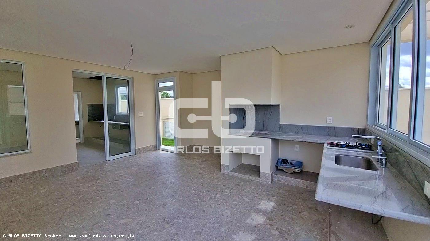 Casa de Condomínio à venda com 3 quartos, 420m² - Foto 8