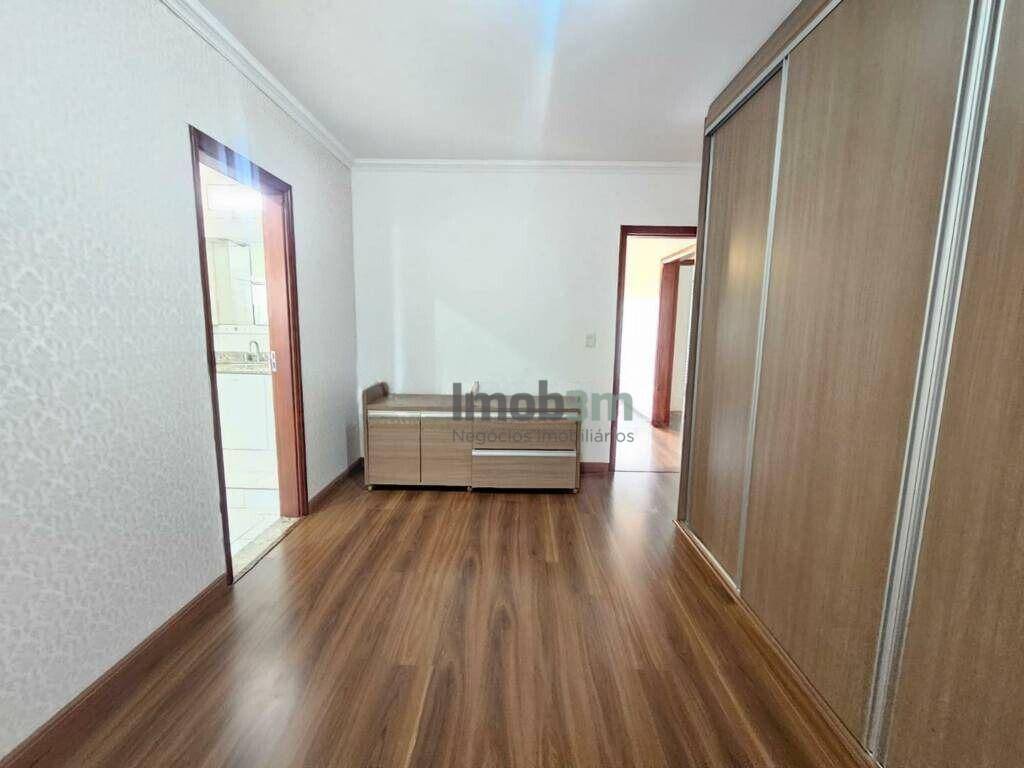 Sobrado à venda com 3 quartos, 190m² - Foto 20