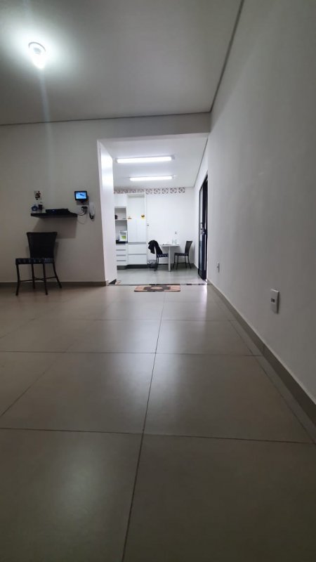 Casa à venda com 2 quartos, 275m² - Foto 3