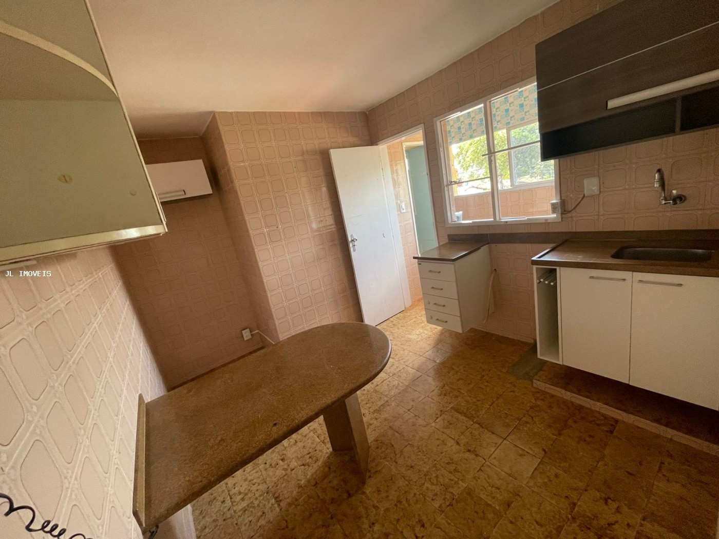 Apartamento à venda com 2 quartos, 75m² - Foto 15