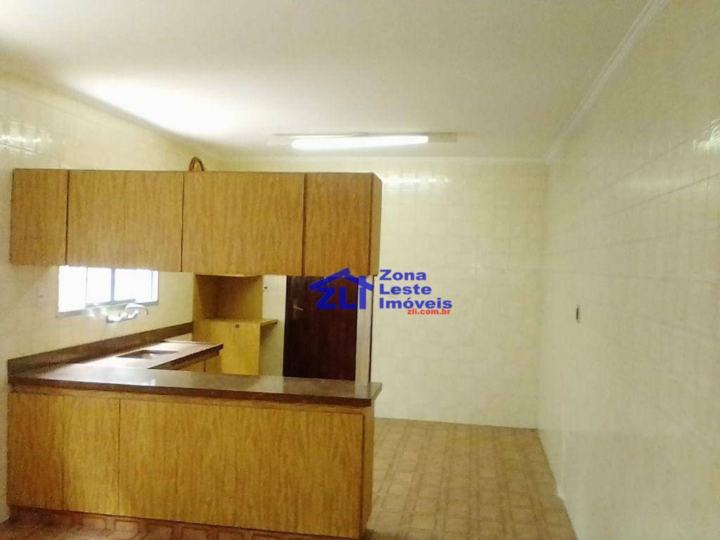 Sobrado para alugar com 3 quartos, 200m² - Foto 14