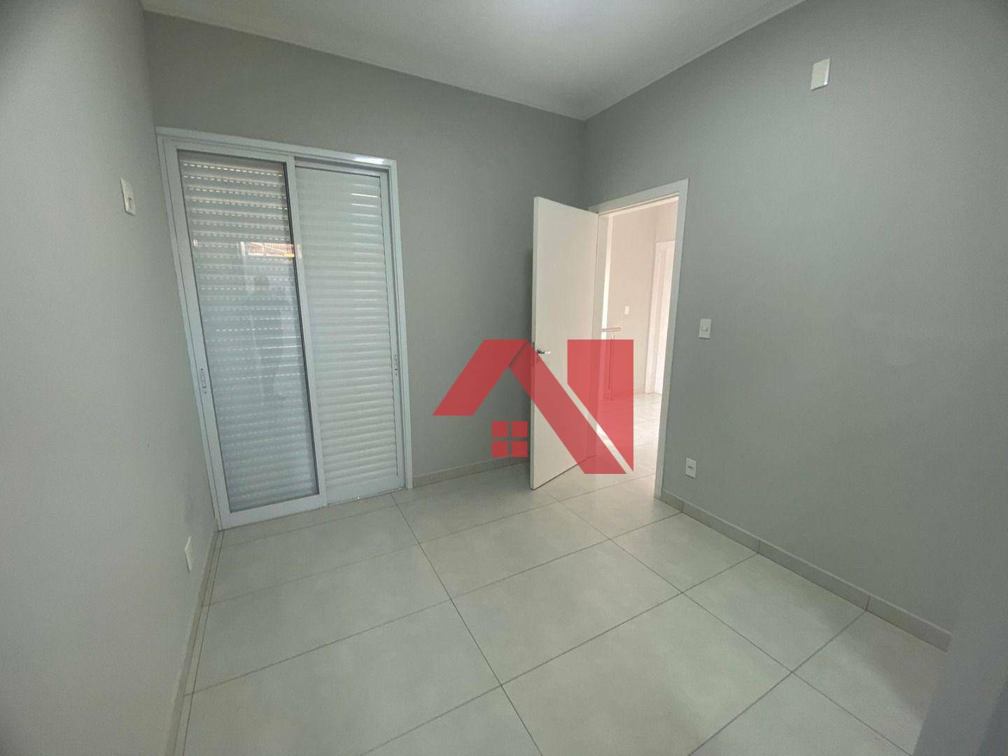 Sobrado à venda com 3 quartos, 145m² - Foto 3