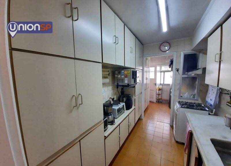 Apartamento à venda com 3 quartos, 74m² - Foto 12