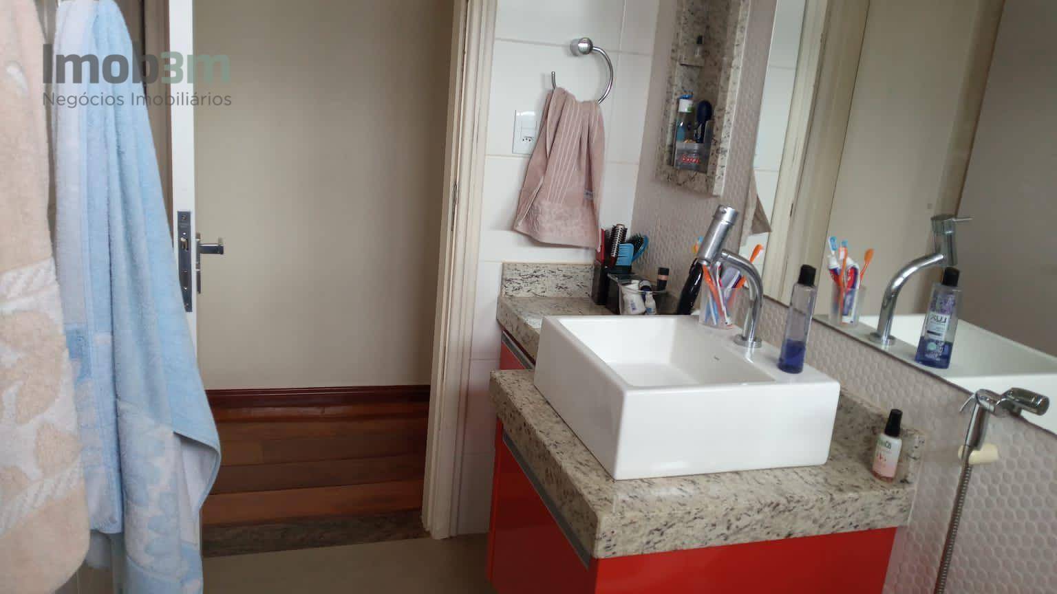 Apartamento à venda com 4 quartos, 190m² - Foto 26