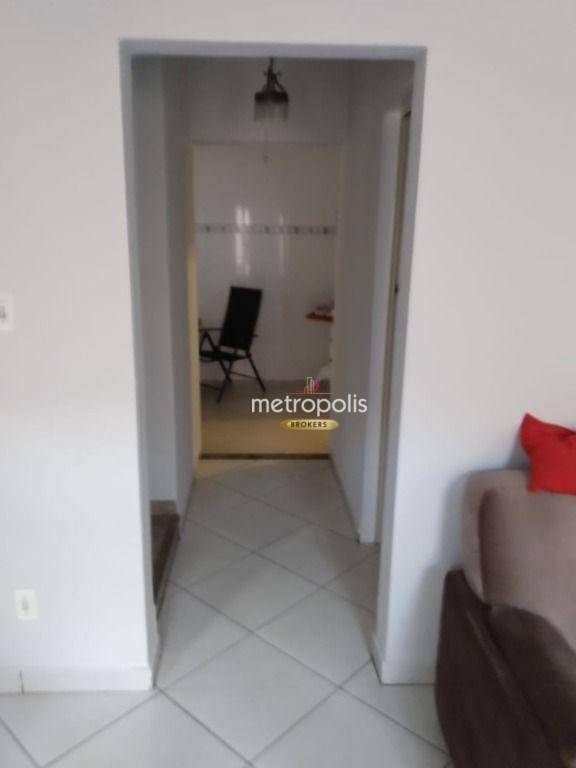 Sobrado à venda com 2 quartos, 204m² - Foto 3