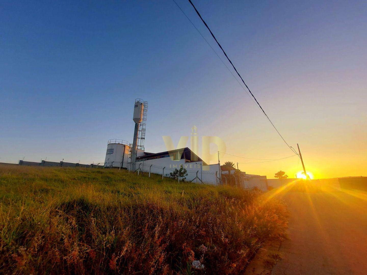 Terreno à venda, 606M2 - Foto 3