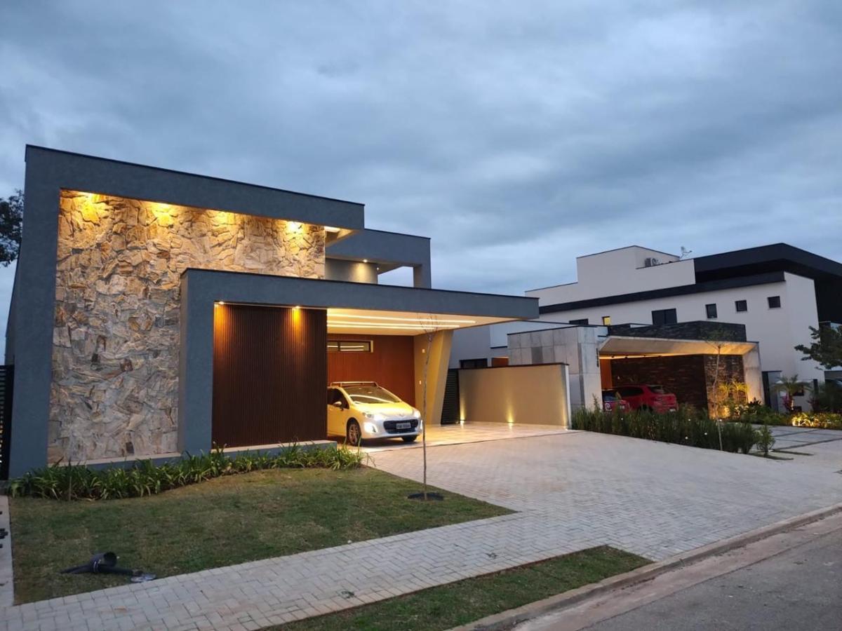 Casa de Condomínio à venda com 3 quartos, 243m² - Foto 5