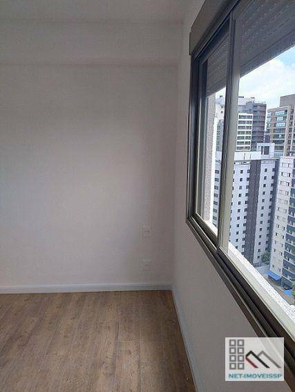 Apartamento à venda com 2 quartos, 65m² - Foto 17