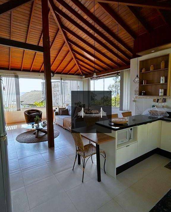 Casa à venda com 3 quartos, 230m² - Foto 13