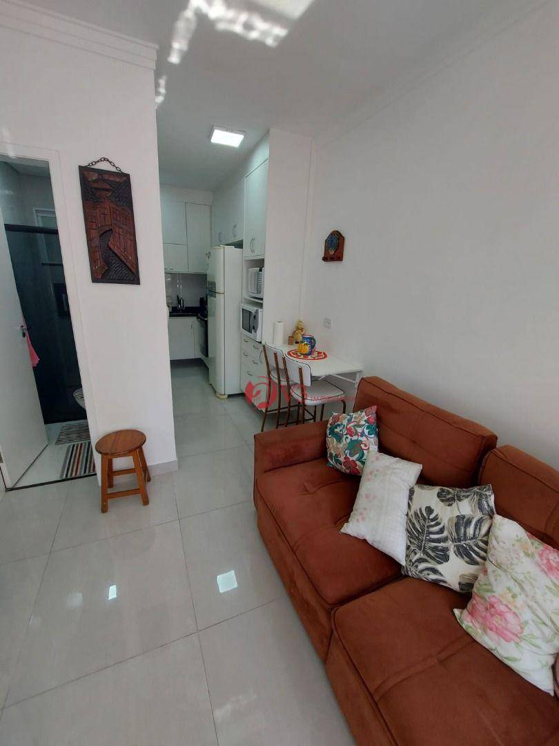 Apartamento à venda com 2 quartos, 36m² - Foto 2