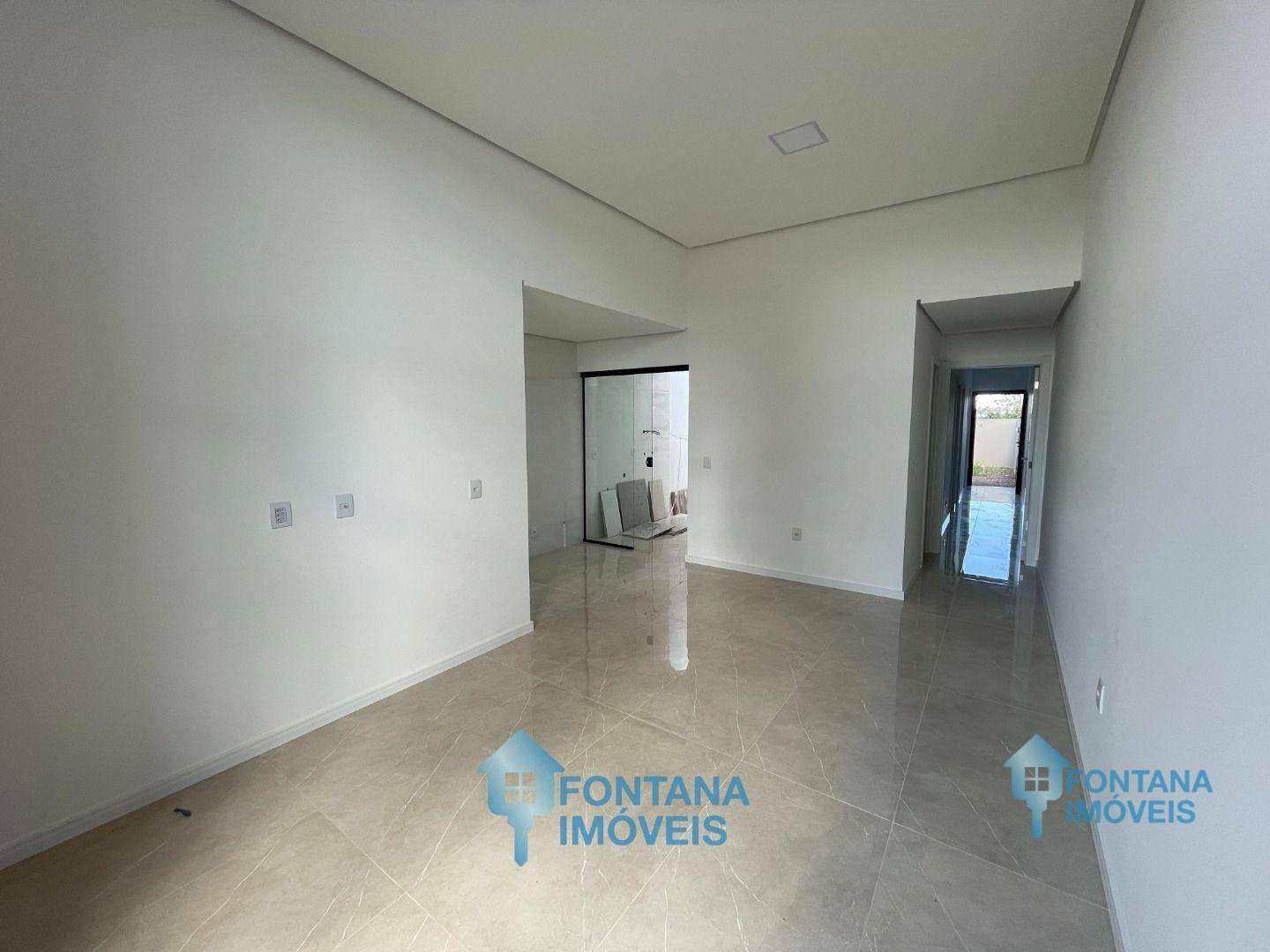 Casa à venda com 3 quartos, 78m² - Foto 3