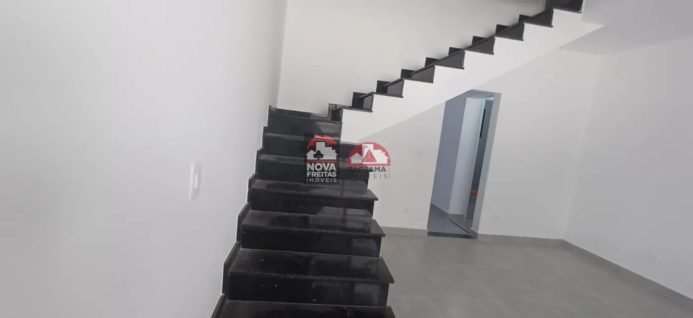 Sobrado para alugar com 2 quartos - Foto 2