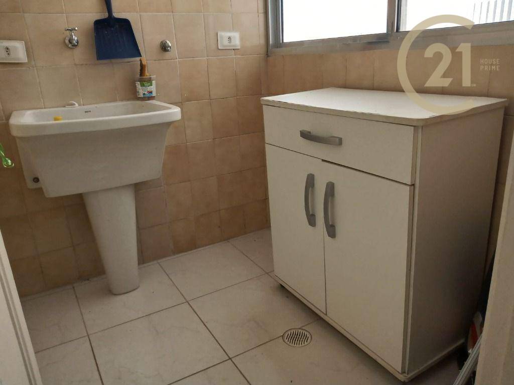 Apartamento à venda com 2 quartos, 72m² - Foto 4