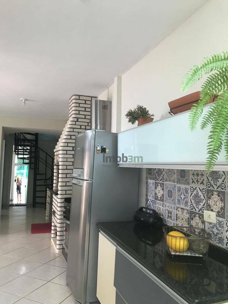 Sobrado à venda com 4 quartos, 302m² - Foto 16