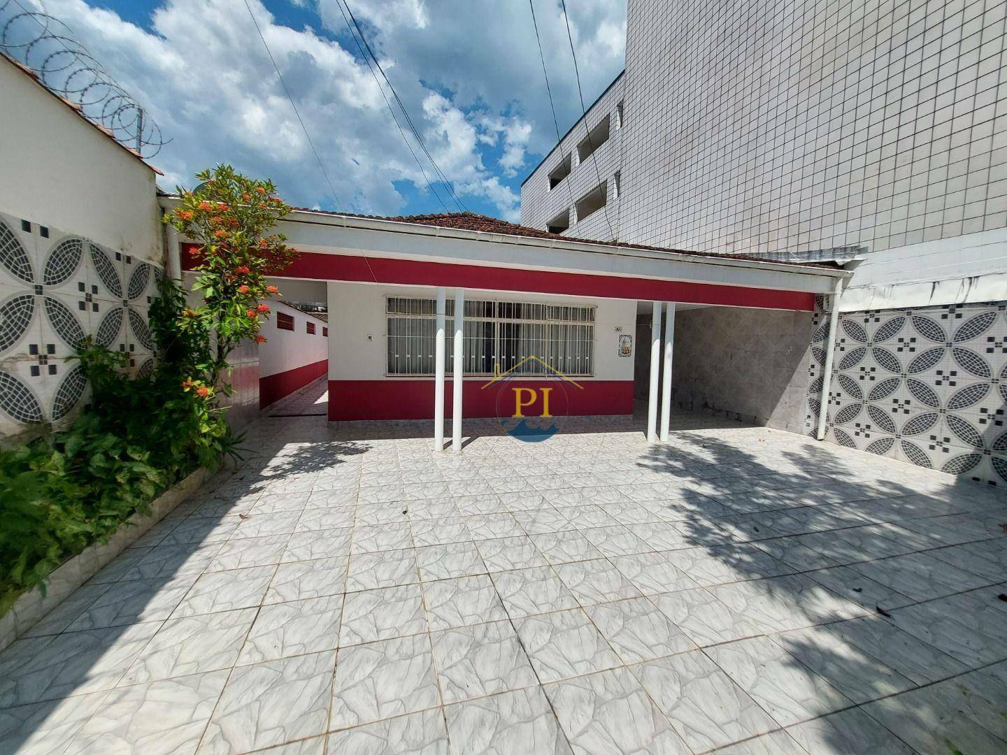 Casa à venda com 3 quartos, 129m² - Foto 1