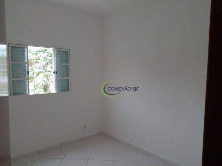 Sobrado à venda com 5 quartos, 200m² - Foto 17