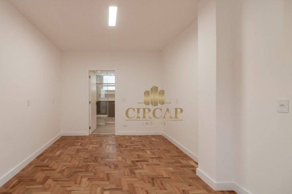 Apartamento à venda com 3 quartos, 247m² - Foto 13