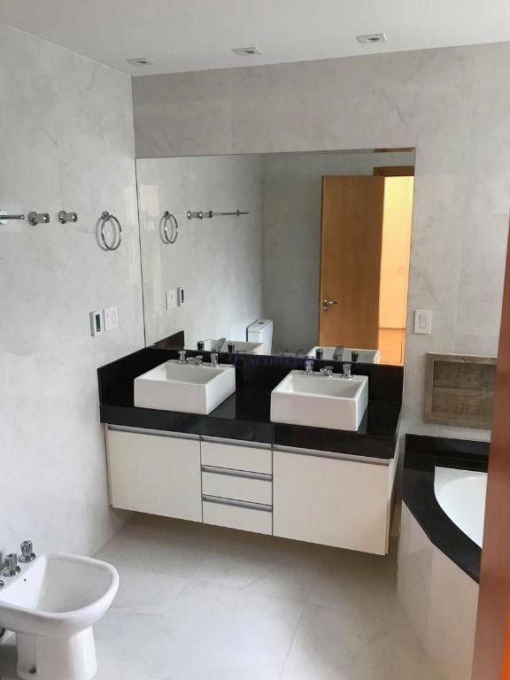 Apartamento à venda com 4 quartos, 193m² - Foto 20