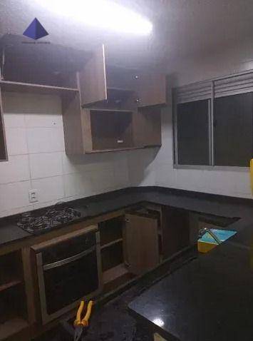 Apartamento à venda com 2 quartos, 42m² - Foto 2