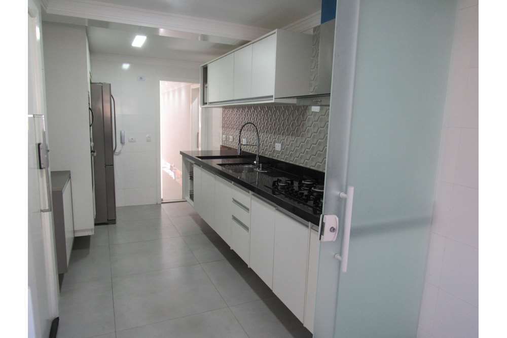 Apartamento à venda com 3 quartos, 130m² - Foto 21