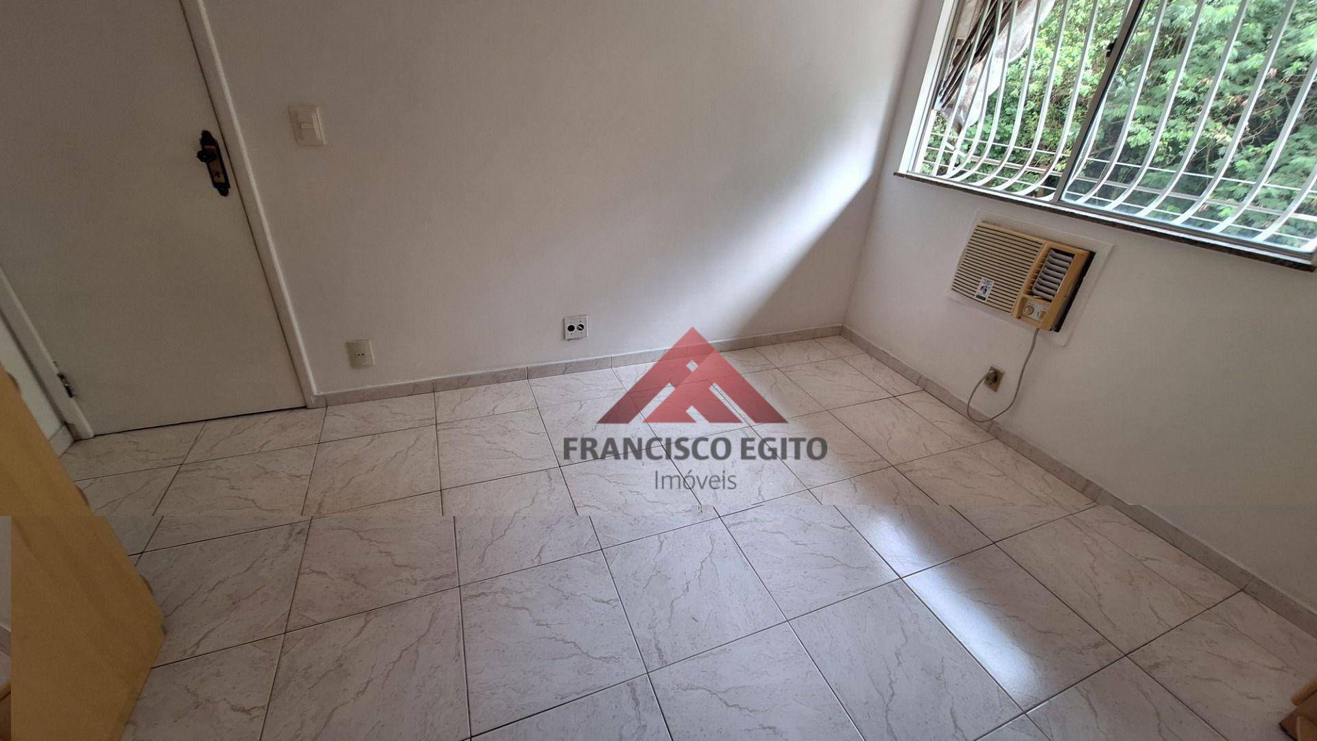 Apartamento à venda com 2 quartos, 55m² - Foto 13