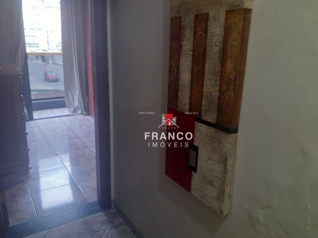 Apartamento à venda com 2 quartos, 84m² - Foto 7