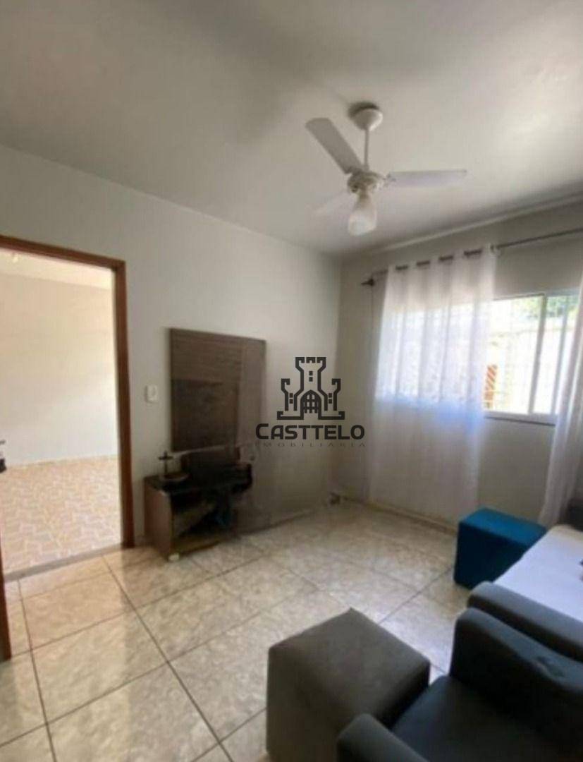 Casa à venda com 3 quartos, 200m² - Foto 3