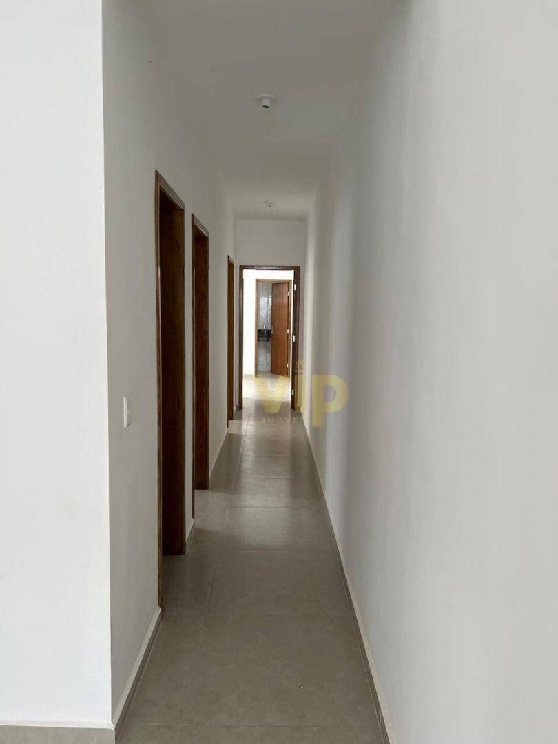 Casa à venda com 3 quartos, 160m² - Foto 4