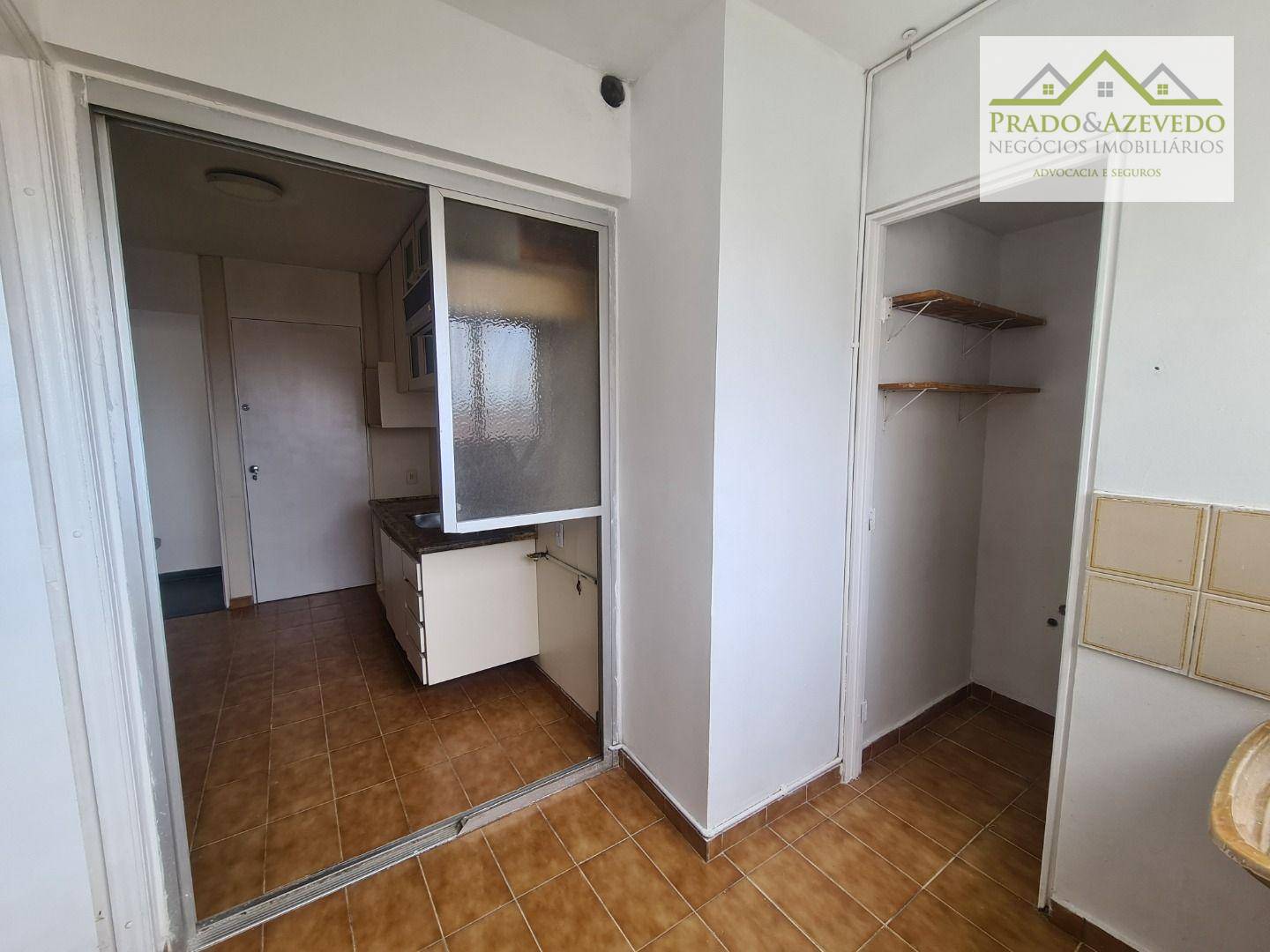 Apartamento à venda e aluguel com 3 quartos, 90m² - Foto 8