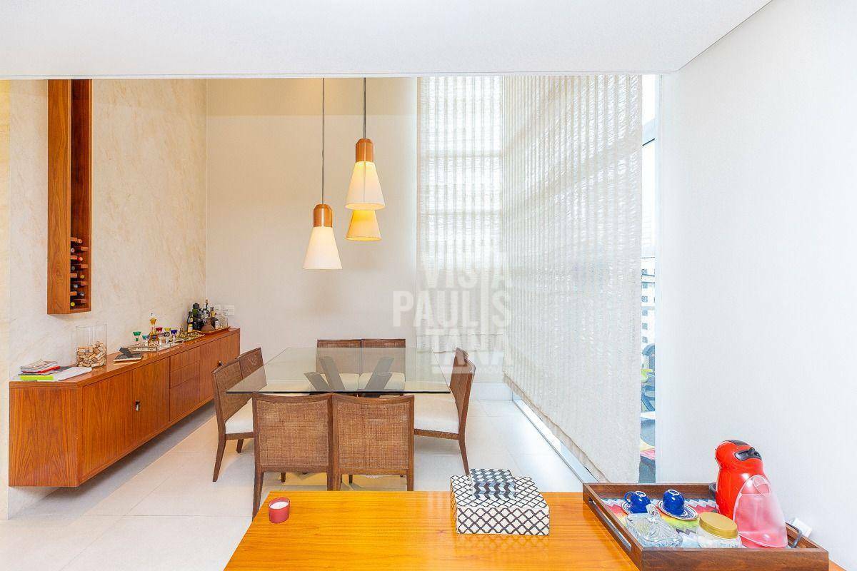 Apartamento à venda com 3 quartos, 240m² - Foto 9