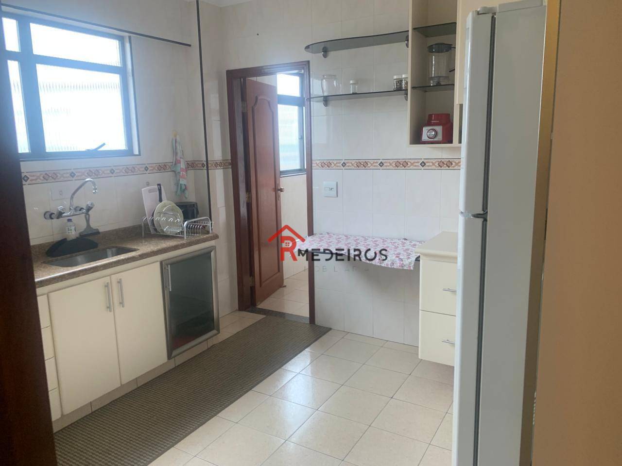 Apartamento à venda com 2 quartos, 101m² - Foto 8