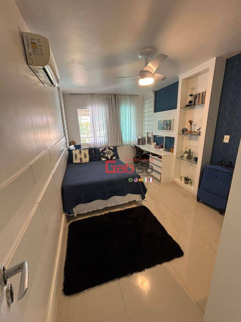 Casa à venda com 4 quartos, 240m² - Foto 39