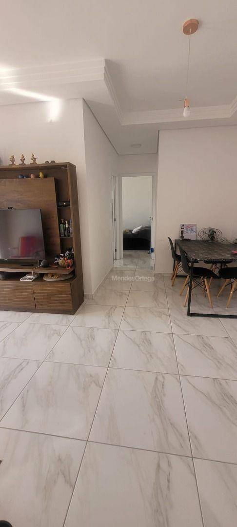 Apartamento à venda com 2 quartos, 55m² - Foto 3