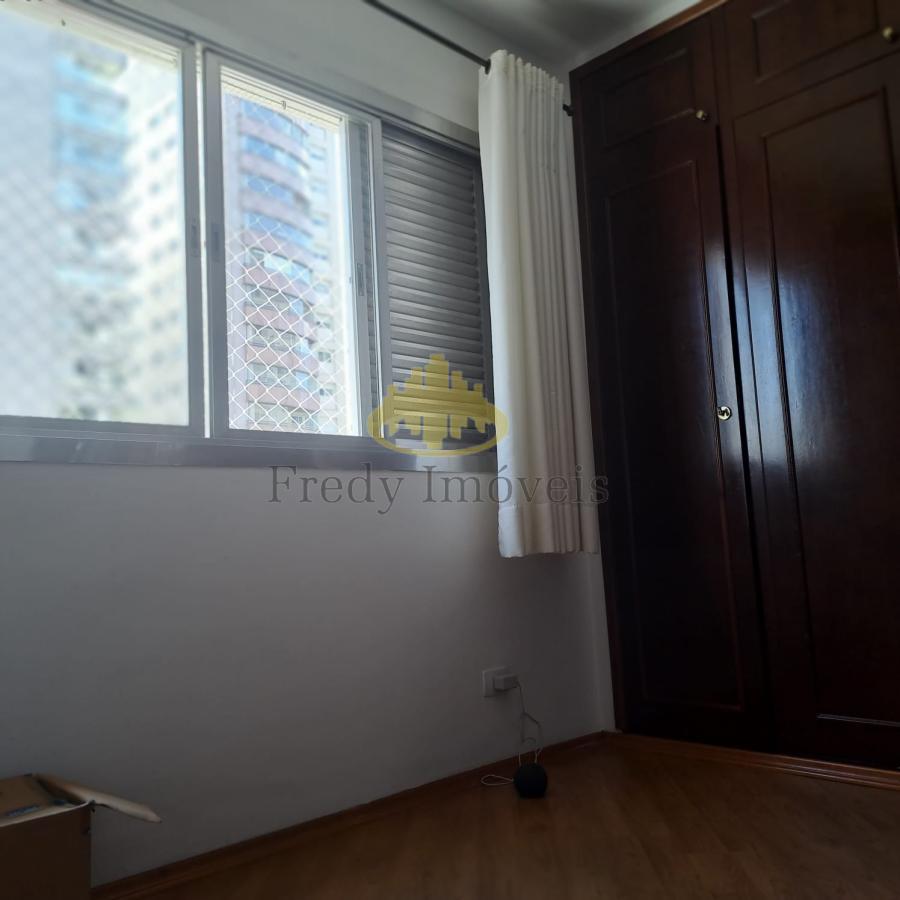 Apartamento à venda com 2 quartos, 83m² - Foto 11