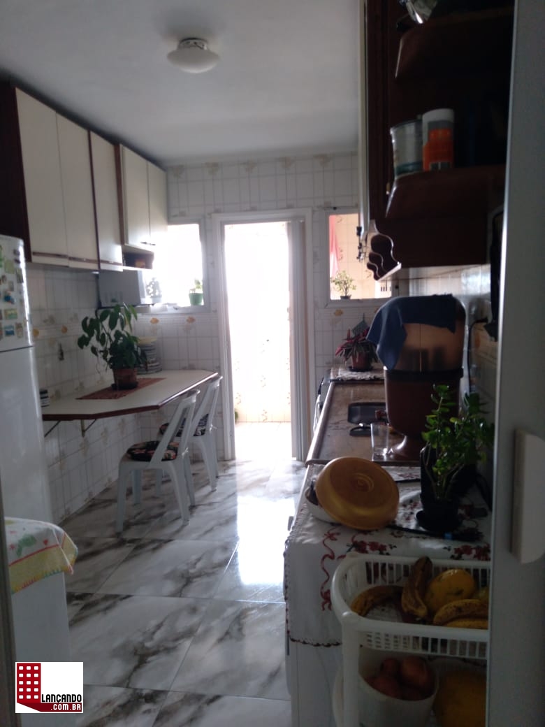 Apartamento à venda com 3 quartos, 95m² - Foto 15