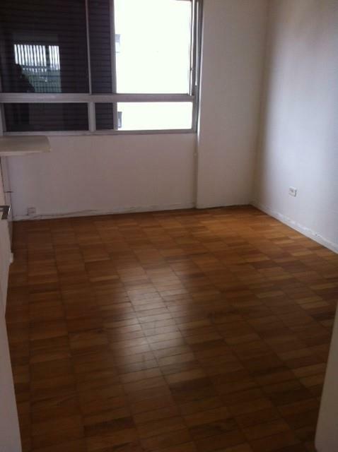 Apartamento à venda com 3 quartos, 127m² - Foto 3