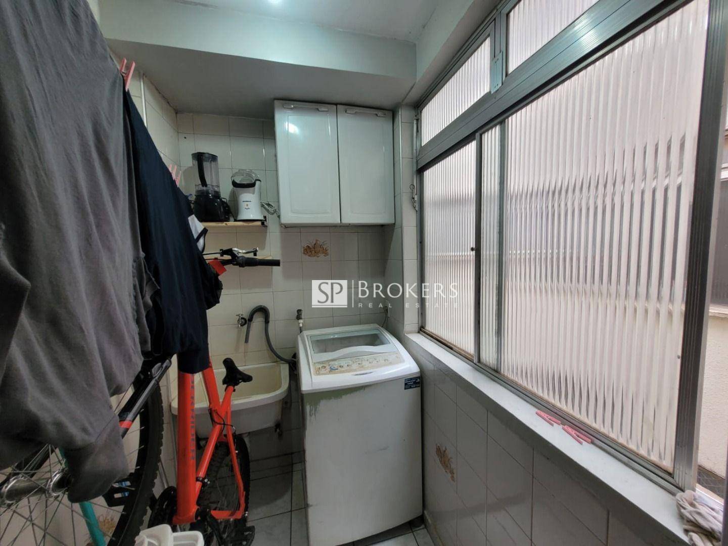 Apartamento à venda com 2 quartos, 64m² - Foto 11