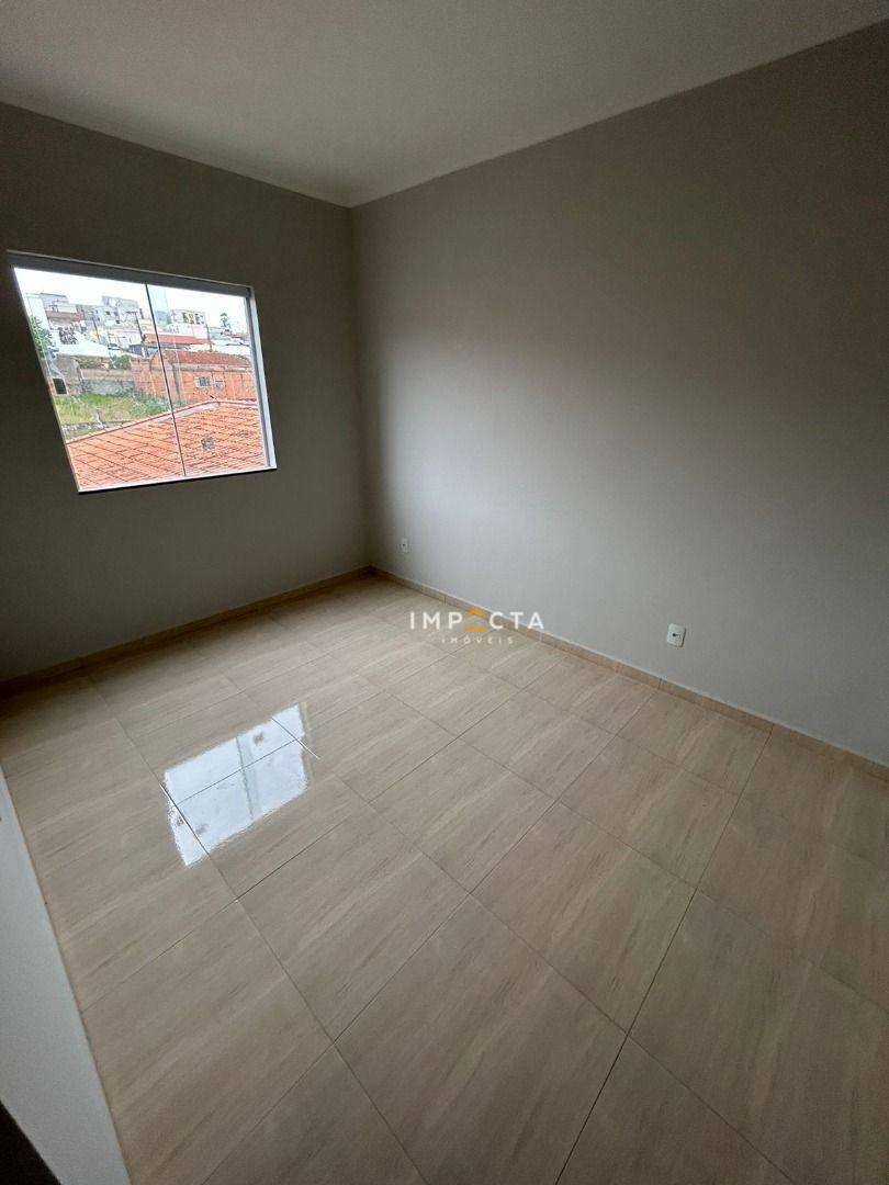 Apartamento à venda com 2 quartos, 77m² - Foto 9