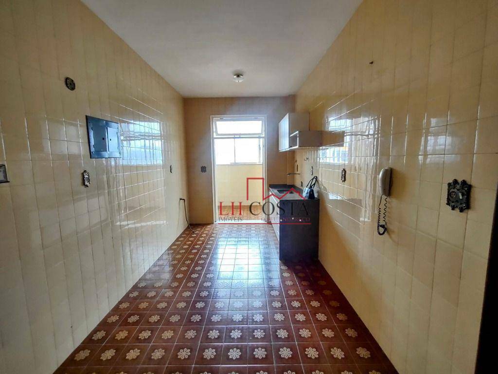 Apartamento à venda com 3 quartos, 135m² - Foto 28