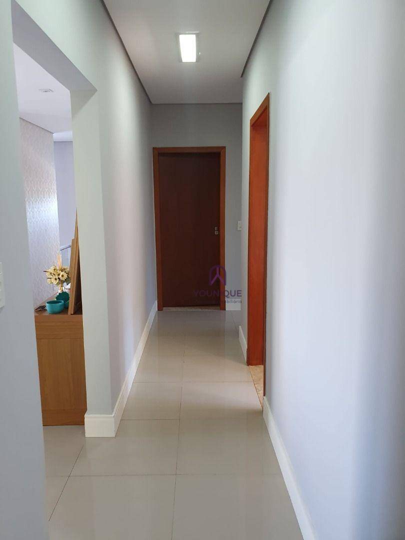 Casa de Condomínio à venda e aluguel com 3 quartos, 250m² - Foto 29