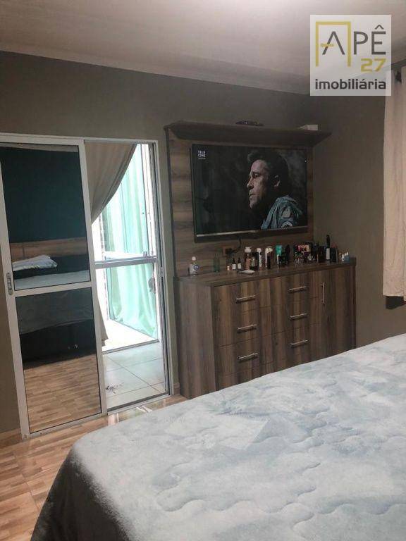 Sobrado à venda com 3 quartos, 300m² - Foto 9