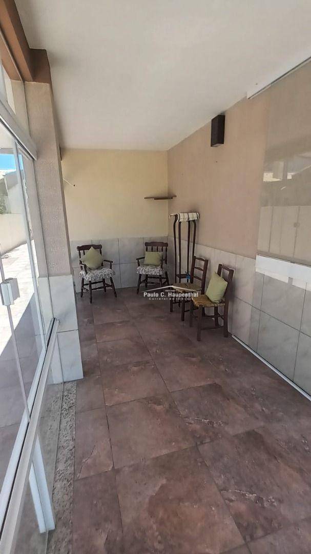 Casa à venda com 3 quartos, 198m² - Foto 26