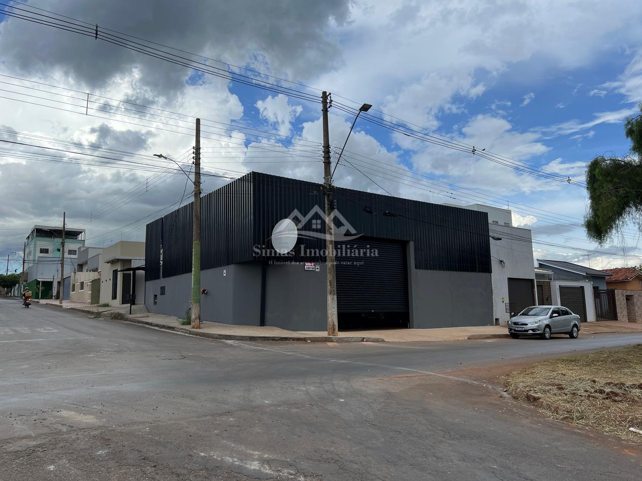 Depósito-Galpão-Armazém para alugar com 3 quartos, 375m² - Foto 1