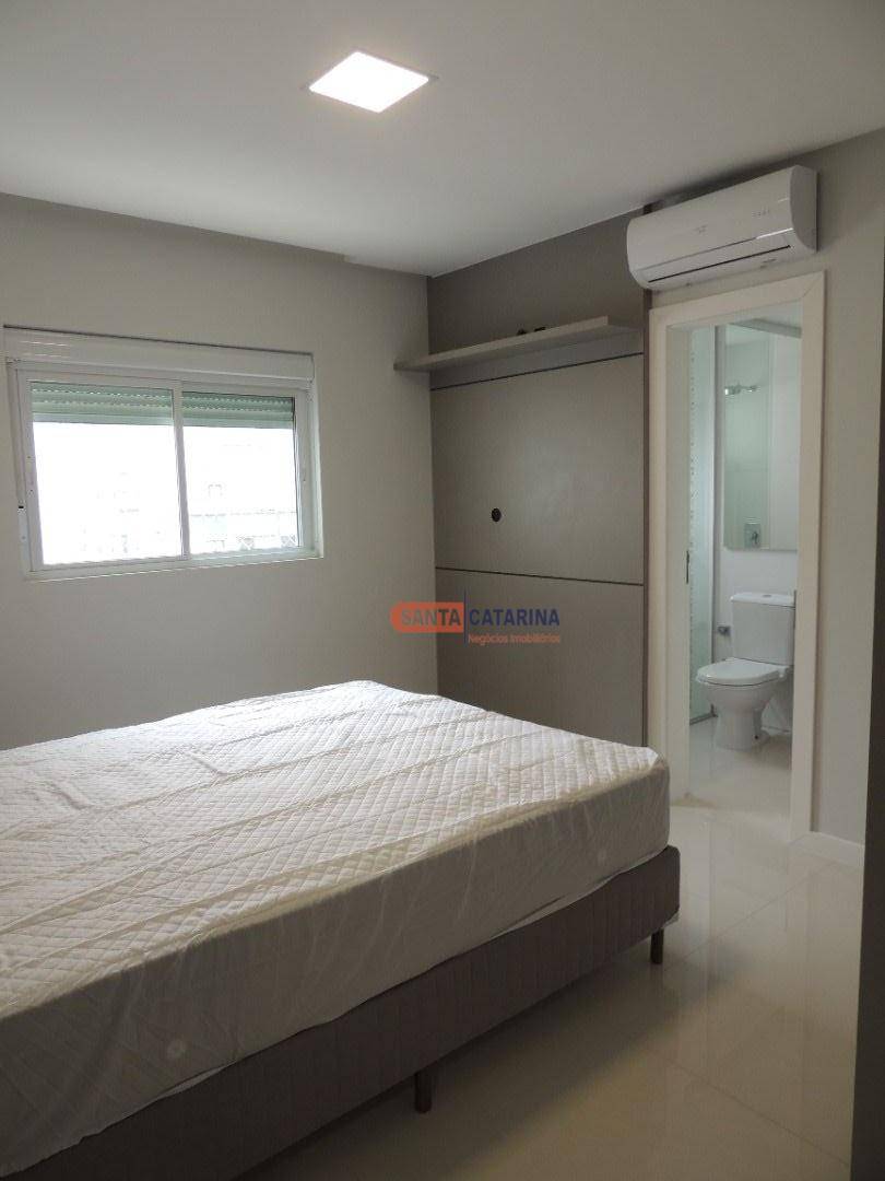 Apartamento à venda com 3 quartos, 155m² - Foto 16