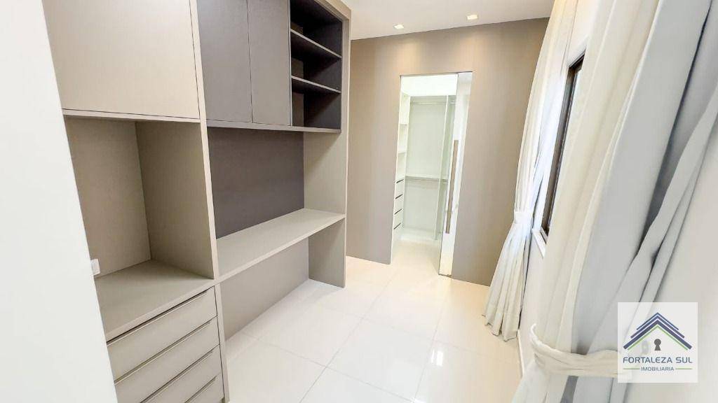 Casa de Condomínio à venda com 4 quartos, 185m² - Foto 7