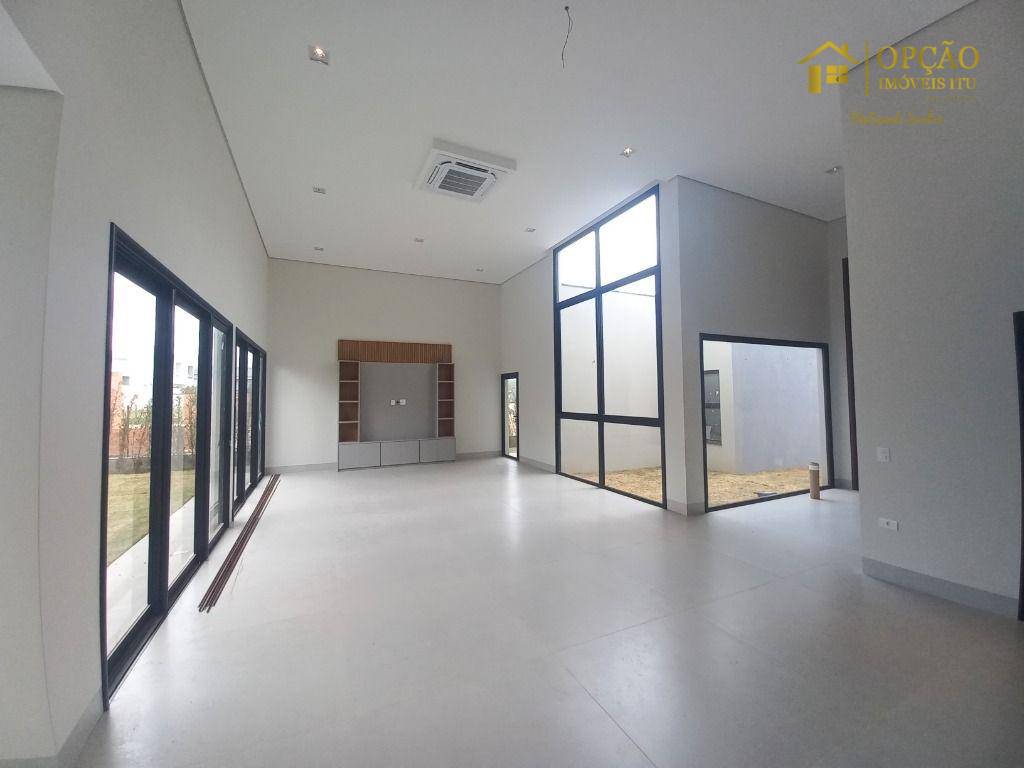 Casa de Condomínio à venda com 4 quartos, 350m² - Foto 3