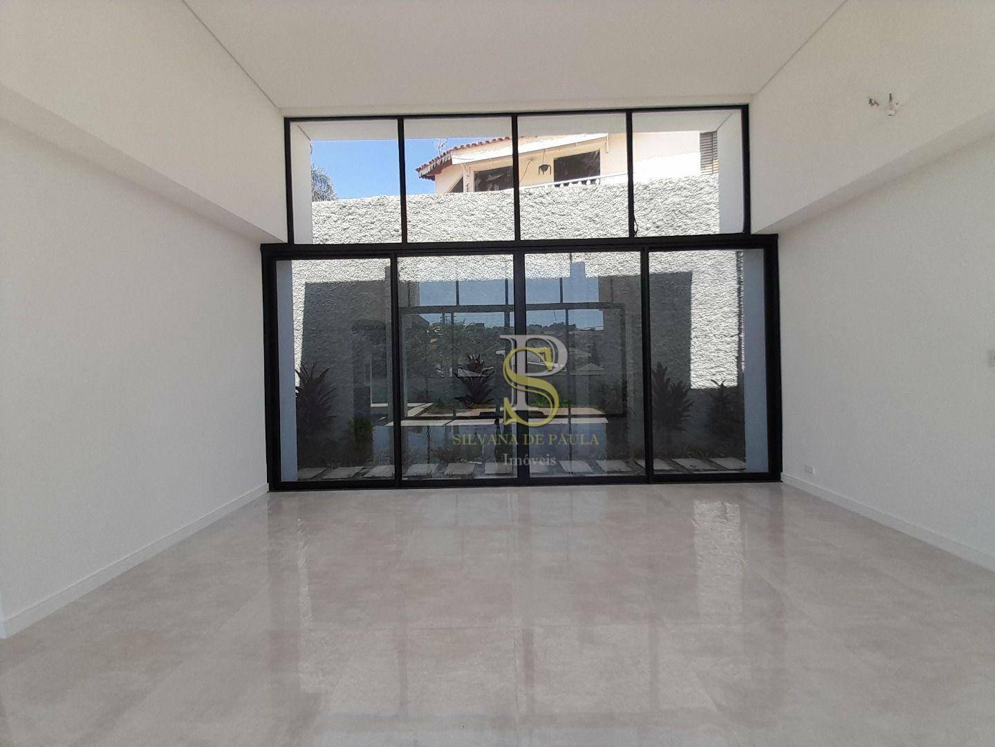 Casa à venda com 3 quartos, 235m² - Foto 10