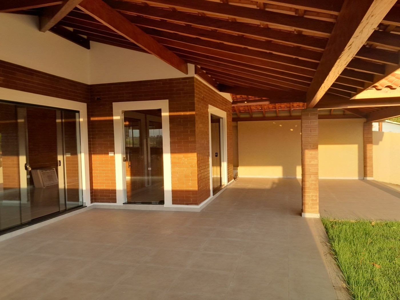 Casa de Condomínio à venda com 3 quartos, 450m² - Foto 3
